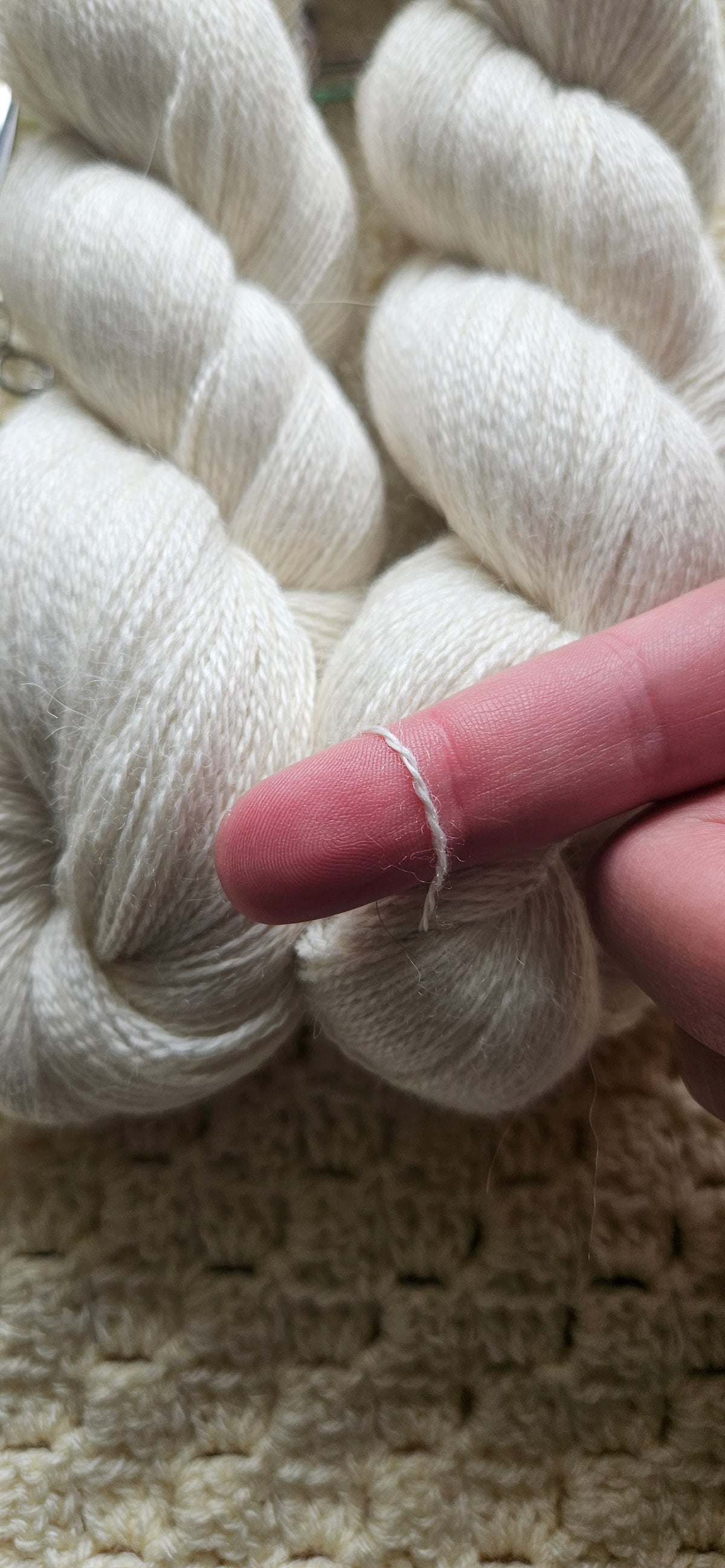 Ufarvet Alpaka Silk Lace