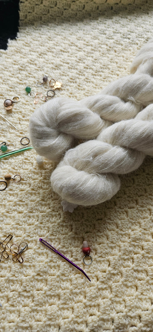Ufarvet CashSilk Lace