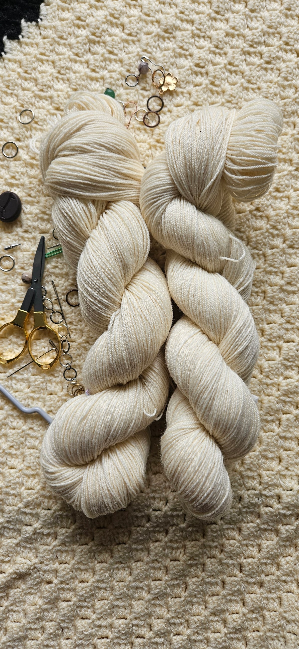 Undyed BFL Sock