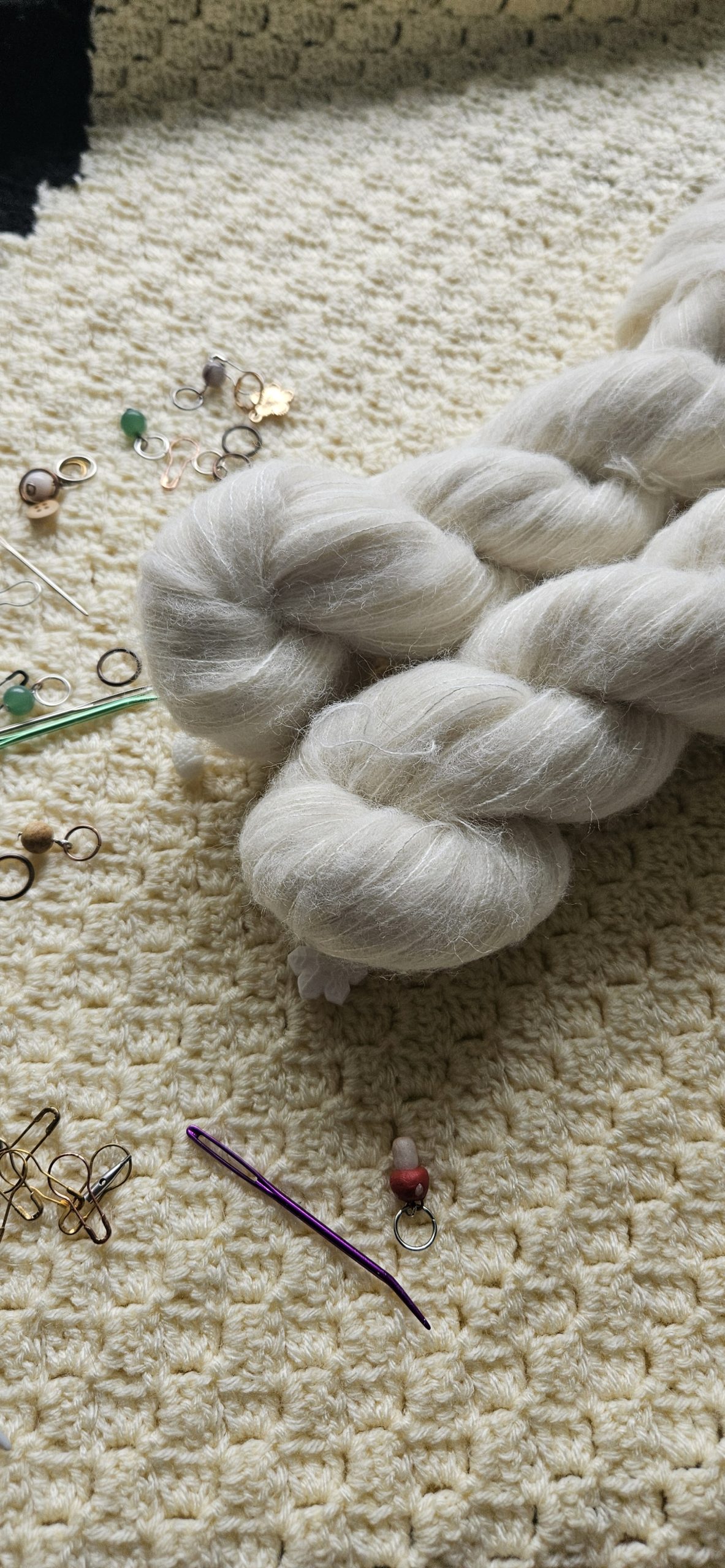 Ufarvet Alpaca Silk Lace
